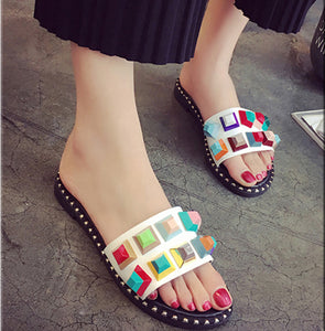 rivet women sandals summer mixed colorful shoes exposed toe mules female home slippers flat pu black white shoes punk style - aliexpress.ma
